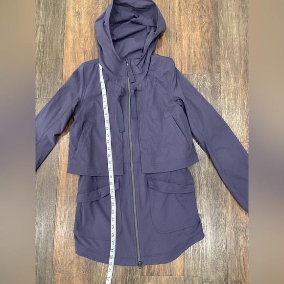 LULULEMON Yogi Anorak Jacket Hooded Size 4 Indigo Blue Stripe - Picture 9 of 10